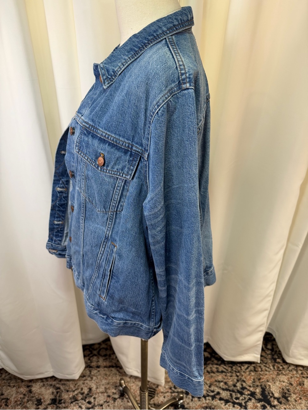 NWT Madewell ‘The Jean Jacket’ in “Pinter” Wash Plus Size 3X ASO Duchess Meghan - Picture 10 of 16